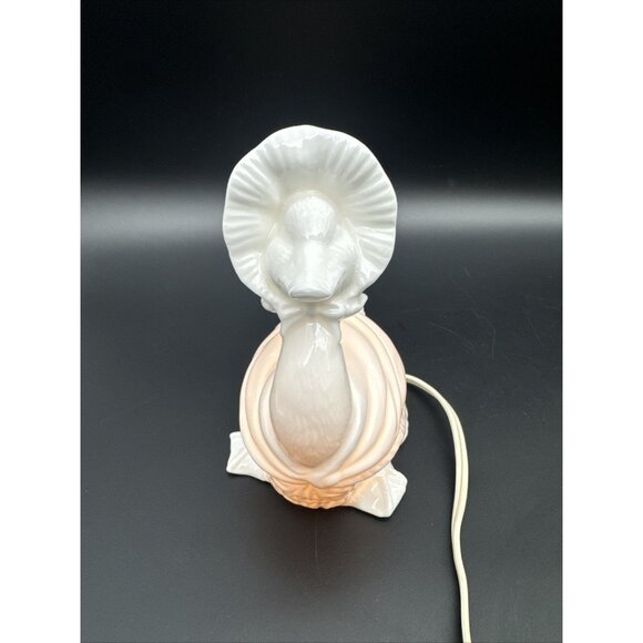 Vintage 80’s Schmid Beatrix Potter Duck Goose Anthropomorphic White Ceramic Lamp - Picture 6 of 16